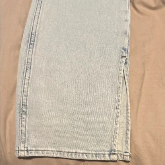 Abercrombie & Fitch Slim Straight Ultra High Rise with Ankle Slits - Picture 5 of 6